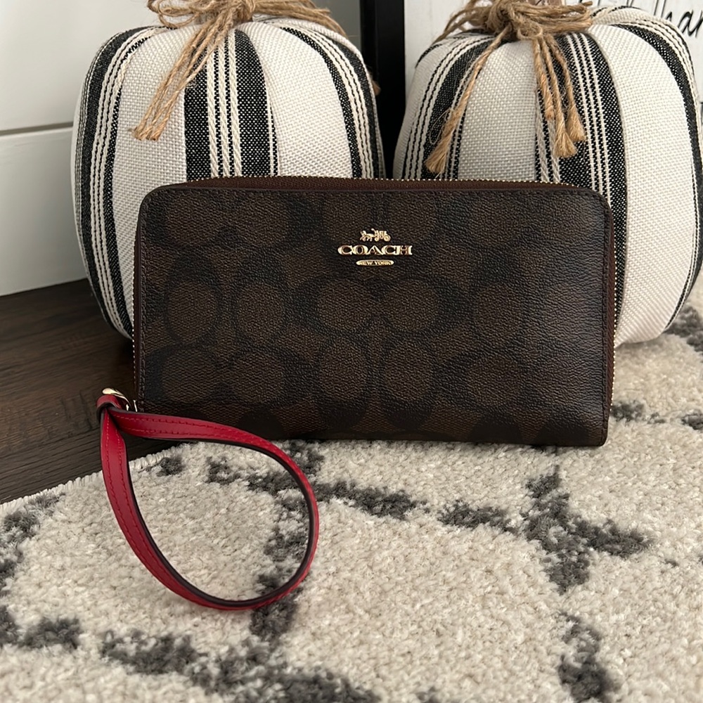 Coach Wristlet Wallet